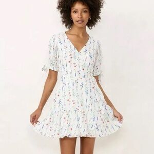 Lauren Conrad Floral Puff Sleeve Wrap Mini Dress – Size M - White